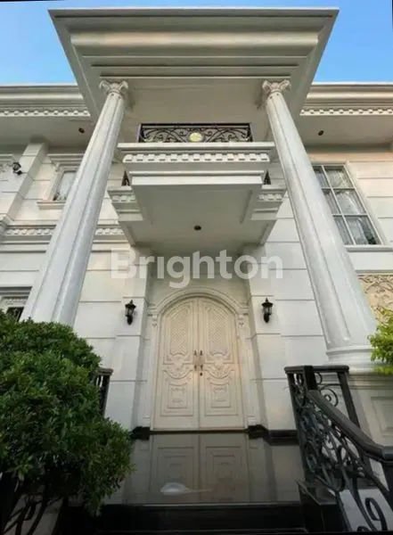 image RUMAH MEWAH 3 LANTAI LUAS 708M2 DI GADING SERPONG (3)