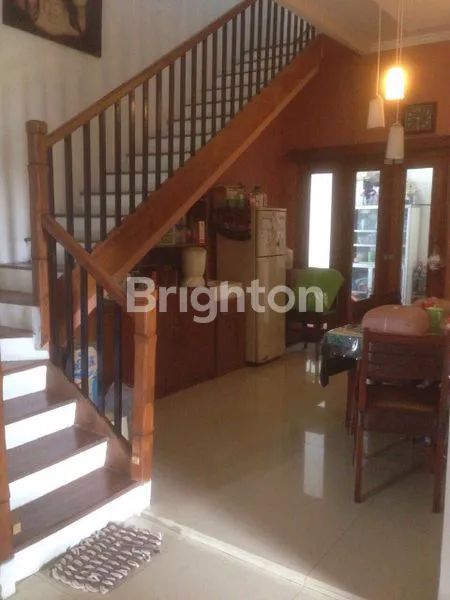 image RUMAH 2LANTAII. SIAP HUNI TERAWAT (7)