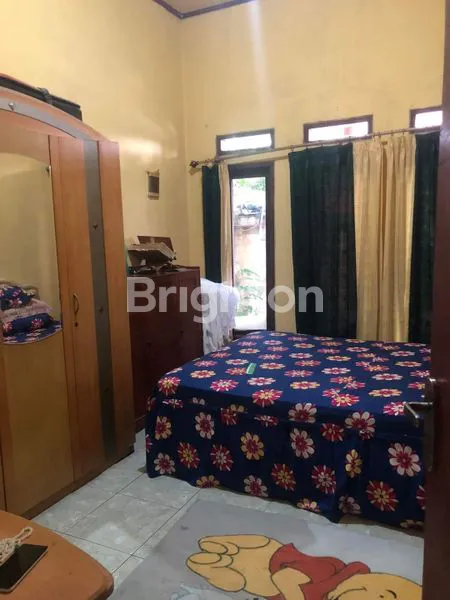 image RUMAH BESAR SOMBER VIEW PELABUHAN FERRY LAMA (4)