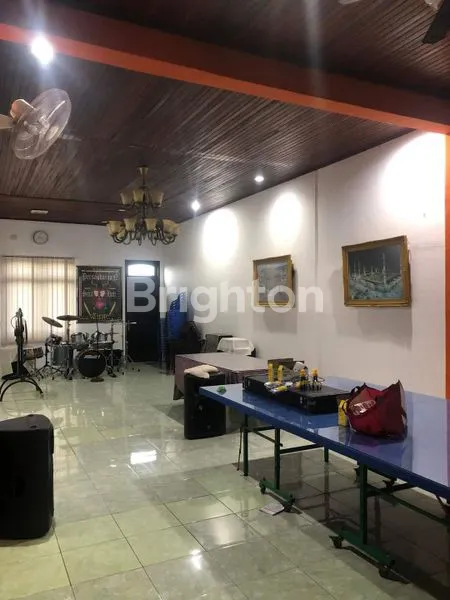 image RUMAH BESAR SOMBER VIEW PELABUHAN FERRY LAMA (8)