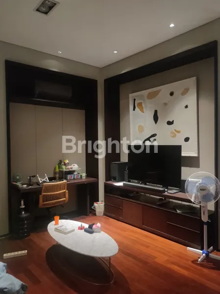 image KUPANG INDAH FULL FURNISH SIAP HUNI MEWAH DEKAT DARMO DI PUSAT KOTA (1)