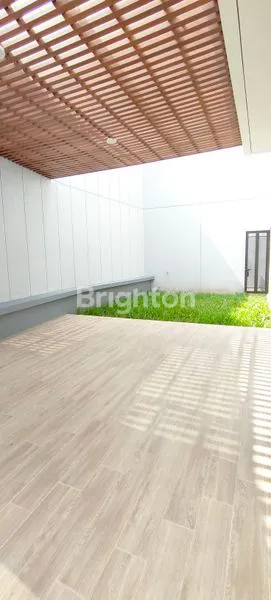 image RUMAH BARU DESAIN MINIMALIS MODERN DI SETRA DUTA BANDUNG  (8)