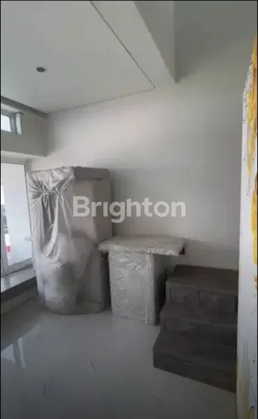 image RUMAH  2 LANTAI DI TABEBUYA (2)