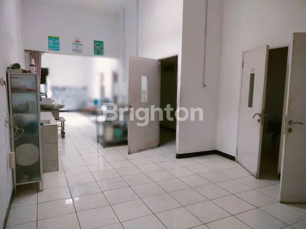 image RUKO  DI  TENGAH  KOTA 1 MENIT DI STASIUN PONJOL, 2 MNT  KE QUEN CITY MALL 3 MNT KE PARAGON MALL, DP MALL DAN SPBU (2)