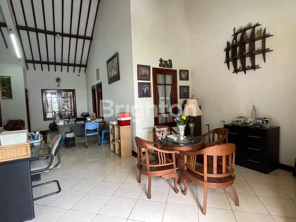 image RUMAH KLAMPIS ANOM (2)