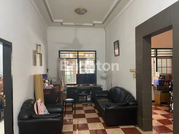 image RUMAH KLAMPIS ANOM (2)