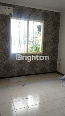 image RUMAH VILLA VALENSIA 5 MENIT SAMPE PAKUWON MALL (4)