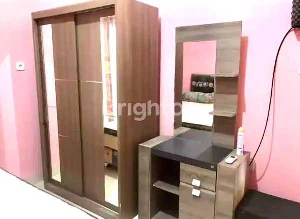 image RUMAH CANTIK DUA LANTAI (7)