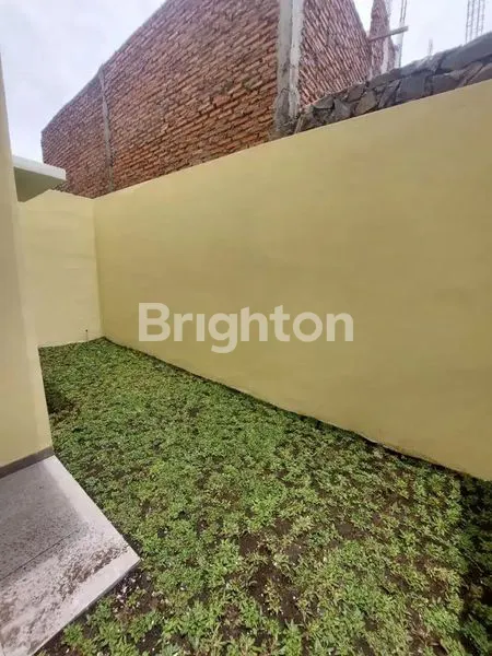 image DIJUAL RUMAH 2 LANTAI VIEW BAGUS (3)