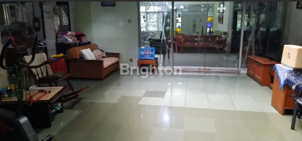 image RUMAH 2 LANTAI VILLA BINTARO INDAH TANGERANG SELATAN (4)