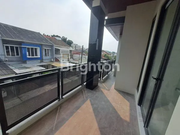 image RUMAH @ GRIYA LOKA BSD (8)