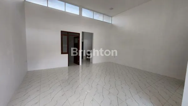 image RUMAH BARU ISTIMEWA SIAP HUNI MURAH SEMARANG BARAT (4)