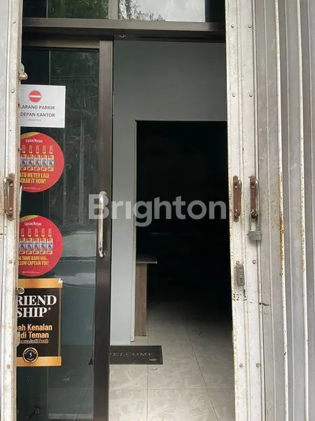 image RUKO 3 LANTAI THE PEAK GUNUNG BATU DISEWAKAN (4)