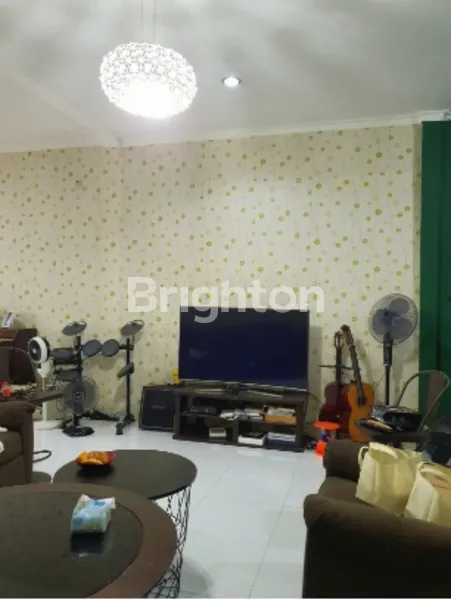 image RUMAH 2 LANTAI KENCANA LOKA BSD TANGERANG SELATAN (2)