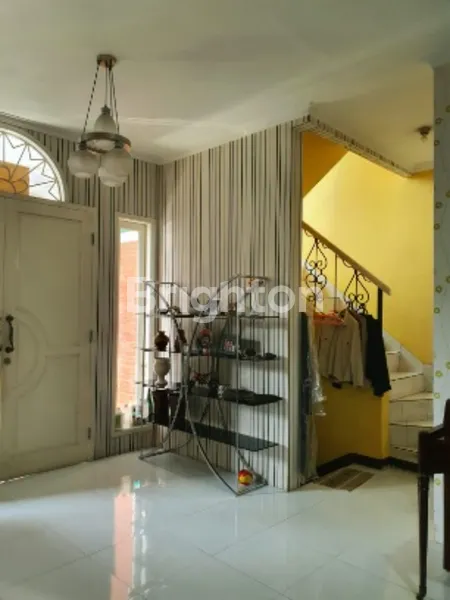 image RUMAH 2 LANTAI KENCANA LOKA BSD TANGERANG SELATAN (6)