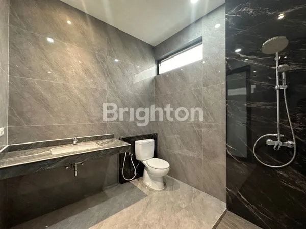 image RUMAH MINIMALIS BARU DI CITRALAND DEKAT GWALK, GRAHA, DAN PAKUWON (2)