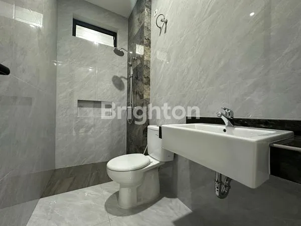 image RUMAH MINIMALIS BARU DI CITRALAND DEKAT GWALK, GRAHA, DAN PAKUWON (5)