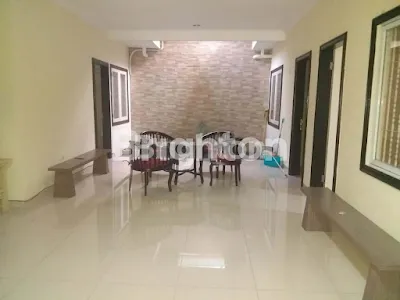 image RUMAH SIAP HUNI TAMAN CENDANA GOLF LIPPO KARAWACI TANGERANG (2)