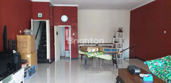 image RUMAH USAHA 2 LANTAI DI RAYA DARMO PERMAI, SURABAYA BARAT (2)