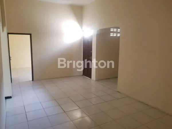 image RUMAH DI PERUM POLRI MANGUNHARJO TEMBALANG (2)