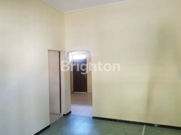 image RUMAH DI PERUM POLRI MANGUNHARJO TEMBALANG (4)