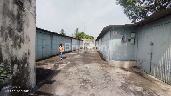 image GUDANG LUAS 1100 AN METER DI NGANJUK (3)