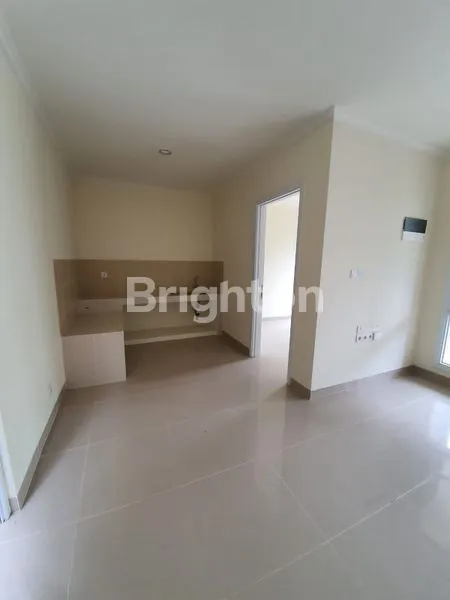 image RUMAH SIAP HUNI 2 LANTAI DI LINGKUNGAN ASRI DAN NYAMAN (2)