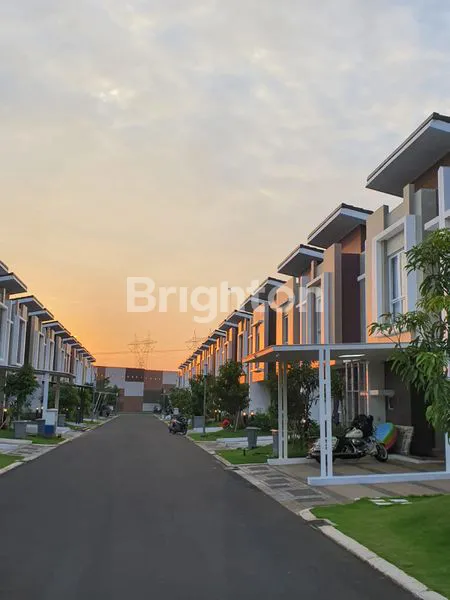 image RUMAH SIAP HUNI 2 LANTAI DI LINGKUNGAN ASRI DAN NYAMAN (6)