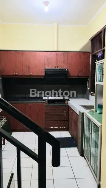 image RUMAH 1,5 LANTAI DI LINGKUNGAN YANG TENANG DENGAN UDARA YANG SEJUK DI LOKASI STRATEGIS MENTENG ASRI (7)