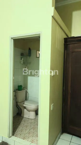 image RUMAH 1,5 LANTAI DI LINGKUNGAN YANG TENANG DENGAN UDARA YANG SEJUK DI LOKASI STRATEGIS MENTENG ASRI (8)