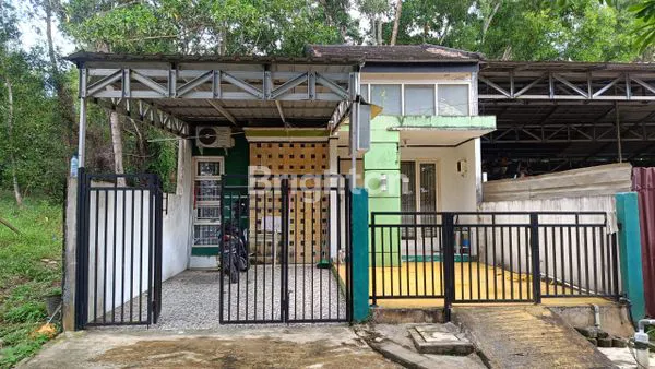 image BELI RUMAH BONUS TANAH DI PUSAT KOTA  (1)