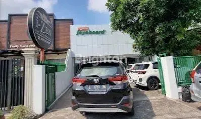 image RUMAH USAHA GEDUNG SIAP PAKAI MURAH SECOND ROAD RAMAI RAYA KARTINI SELANGKAH KE RAYA DARMO (4)