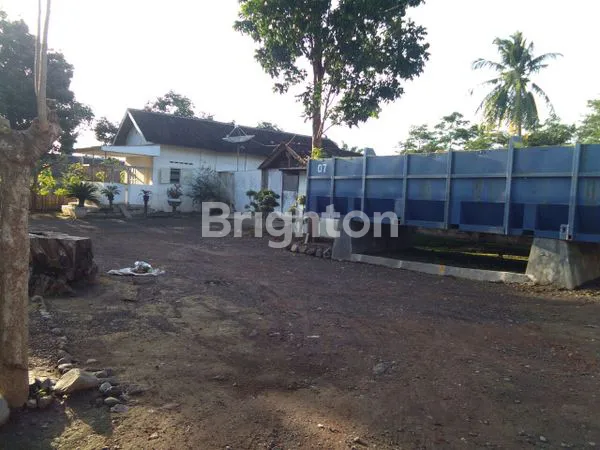 TANAH SIAP BANGUN PERUMAHAN/PERGUDANGAN LOKASI SANGAT STRATEGIS DAN KOMERSIAL