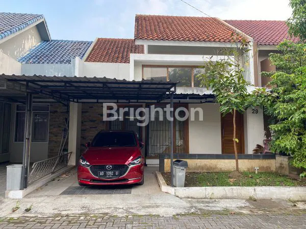 RUMAH FULL FURNISHED SIAP HUNI DI COLOMADU