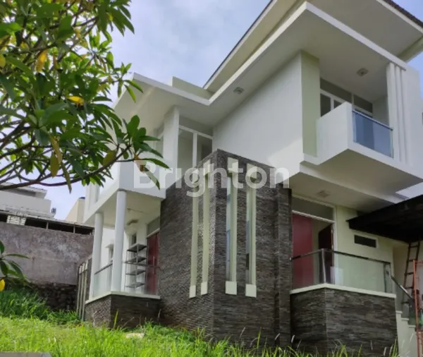 image RUMAH 2 LANTAI PERUMAHAN MODERNHILL CLUSTER TRANQUITY PAMULANG TANGERANG SELATAN (1)