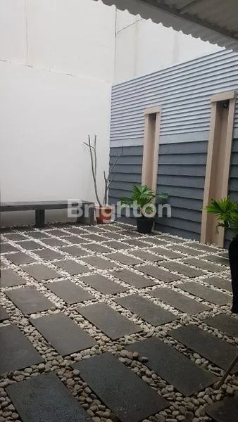 image RUMAH 2 LANTAI CLUSTER MONTECARLO DE GREEN, RAPIH DAN SIAP HUNI, DEKAT TOL BSD CITY, SERPONG, TANGERANG SELATAN (6)