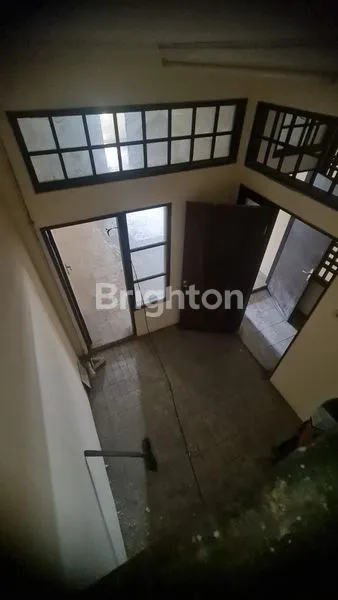 RUKO STRATEGIS KEMANG PRATAMA