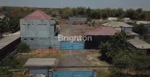 image GUDANG DAN LAHAN SIAP PAKAI RAYA MOJO TENGAH KEDAMEAN GRESIK (1)