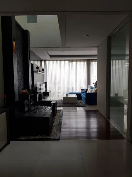 image RUMAH FULL FURNISHED CITRALAND UTAMA (2)