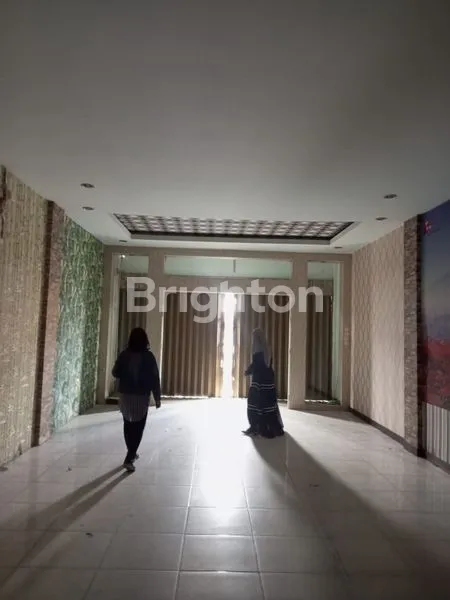 image RUKO KOMERSIL 3 LANTAI DI PUSAT BISNIS KOTA PEKANBARU (1)