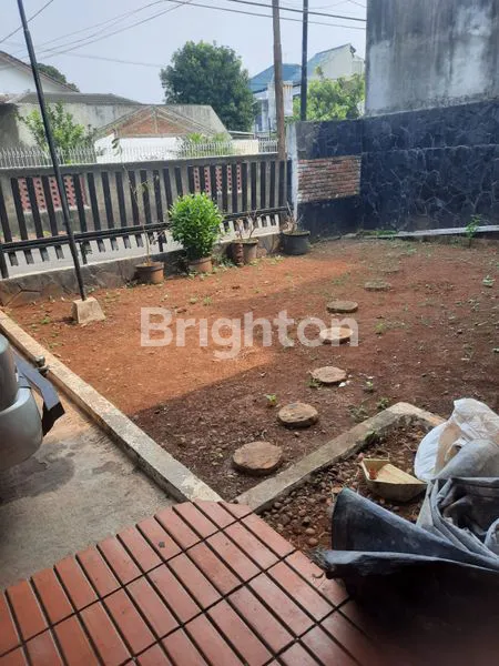 image RUMAH KEBON JERUK DALAM KOMPLEK (2)