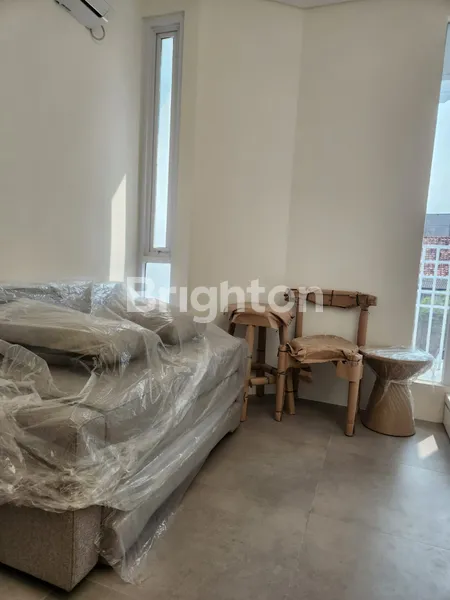 image RUMAH MINIMALIST DI BSD (4)