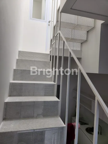 image RUMAH MINIMALIST DI BSD (5)