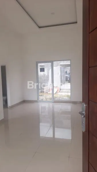 image DIHUAL MURAH RUMAH CANTIK  JL HANGTUAN (3)