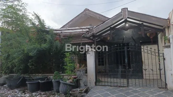 image RUMAH HITUNG TANAH DI TAMAN PONDOK. INDAH WIYUNG (1)