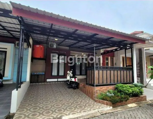 image RUMAH SIAP HUNI TAMANSARI MAJAPAHIT PEDURUNGAN SEMARANG DEKAT GOR MANUNGGAL JATI UNIVERSITAS STEKOM (1)