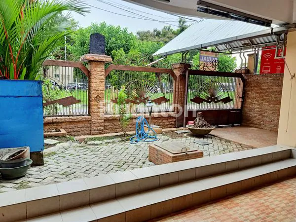 image RUMAH NGINDEN INTAN BARAT (1)