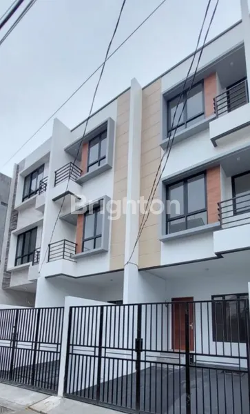 image RUMAH TANJUNG DUREN 3.0 X 11 JAKARTA BARAT (1)