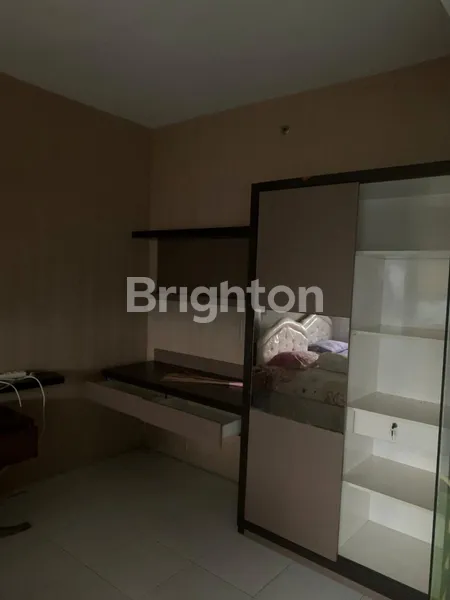image APARTEMENT FULL FURNISHED   BERKELEY UNIVERSITAS CIPUTRA (5)