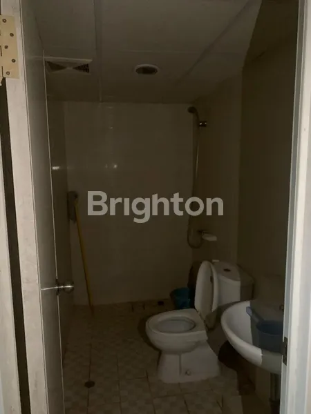 image APARTEMENT FULL FURNISHED   BERKELEY UNIVERSITAS CIPUTRA (6)